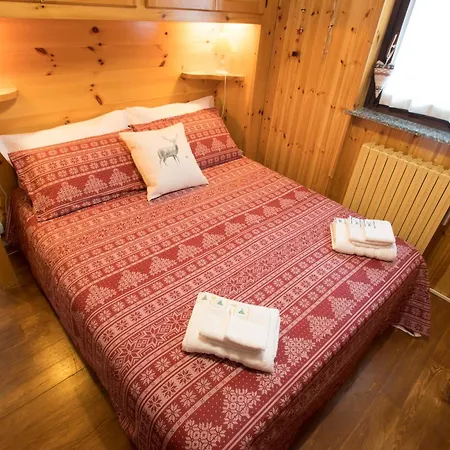 Cervinia Center 2 Min To + Free Garage Apartment *